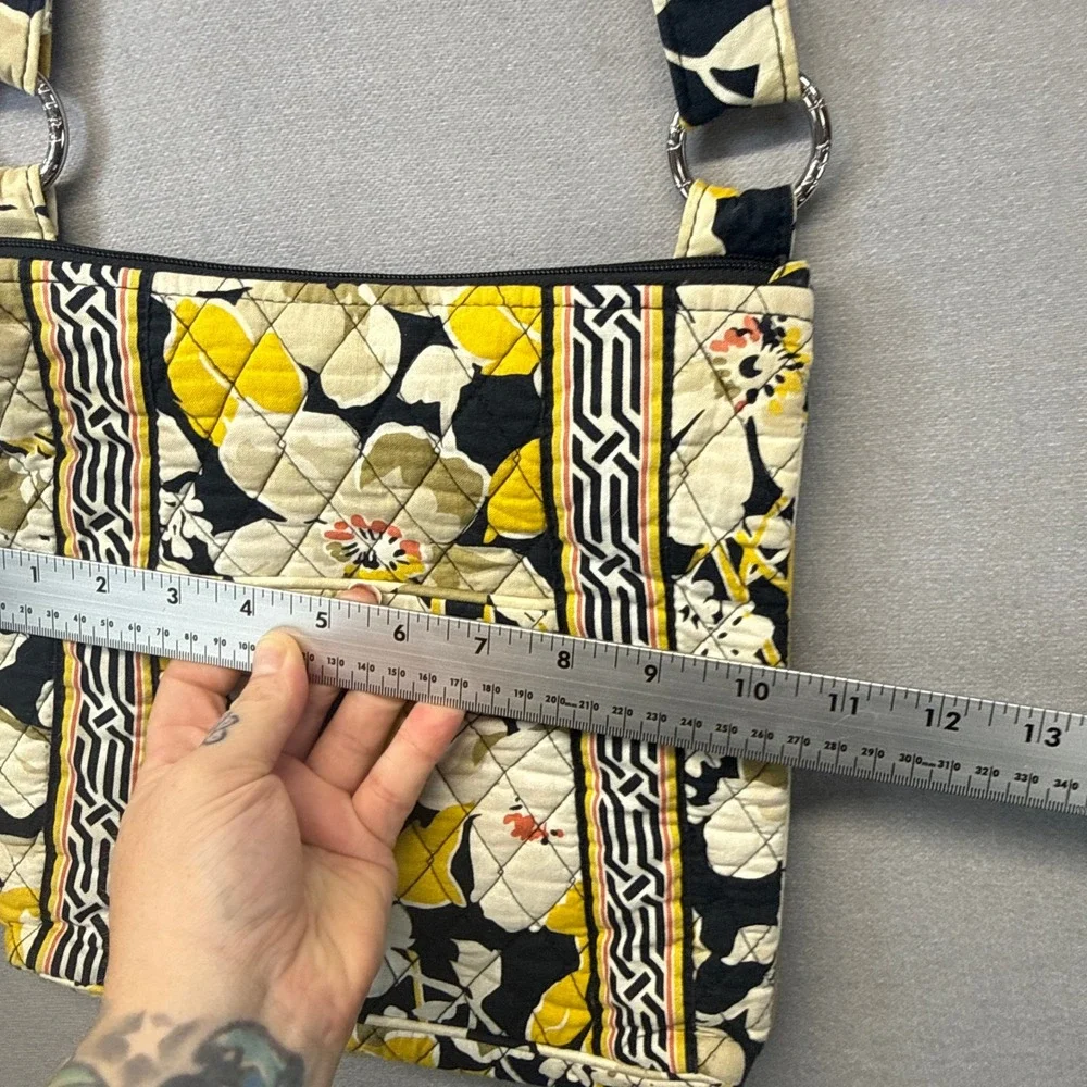 Vera Bradley Hipster Crossbody Bag Dogwood Floral Yellow Black Quilted Cotton